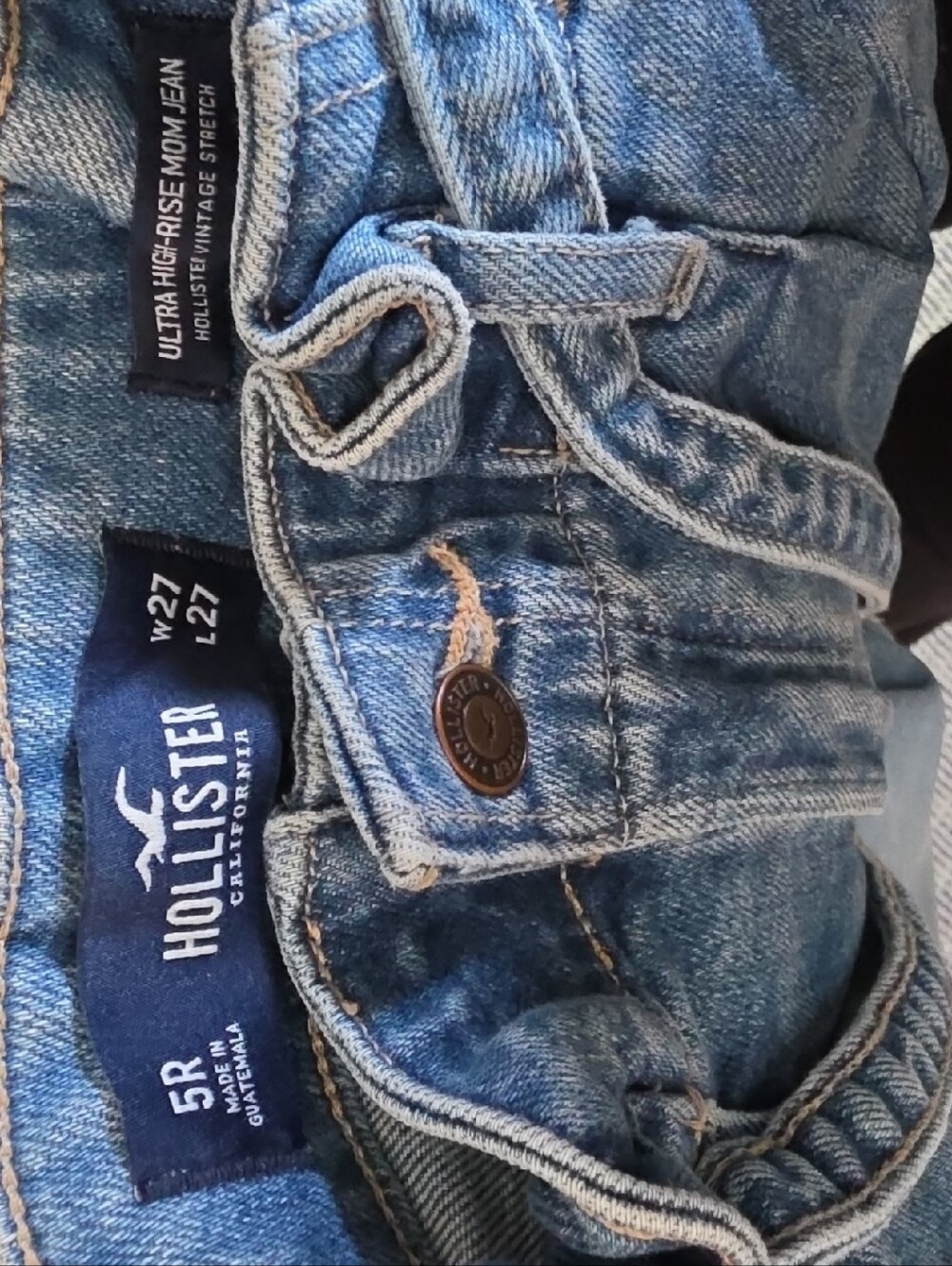 Hollister Light Blue Ultra High-Rise Women's Jeans